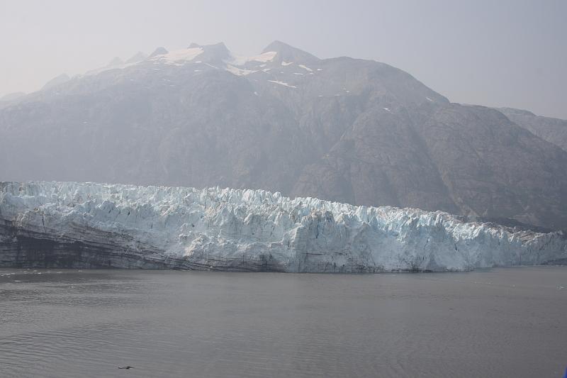 alaska606.JPG - Glacier Bay and the Margerie Glacier.