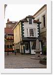 gbsi_196 * Windsor.   Funky house. * 800 x 1200 * (273KB)