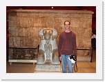gbsi_238 * Oxford.    Inside the Ashmolean Museum of Art and Archaeology. * 1067 x 800 * (241KB)
