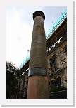 gbsi_257 * York.  Roman column out front of Yorkminster. * 800 x 1200 * (271KB)