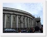 gbsi_637 * Dublin.  Outside Trinity college. * 1067 x 800 * (212KB)