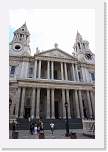 gbsi_114 * Entrance to St. Paul's. * 800 x 1200 * (274KB)