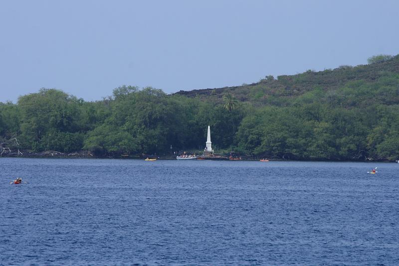 hawaii291.JPG - Kealakekua Bay.  Captain Cook monument, erected on the site of Cook's death at the hands of the natives.
