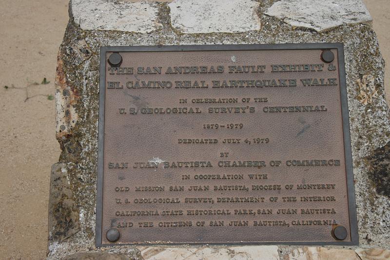 SJB028.JPG - We're right along the San Andreas fault.  The original El Camino Real is in front of us.