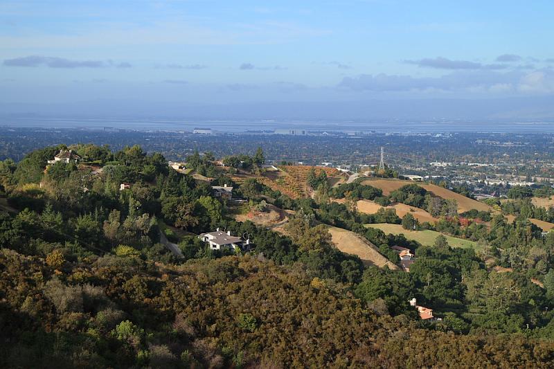 stevenscreek15.JPG - View of Silicon Valley.  Moffet Field is in the distance.