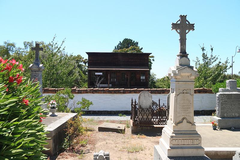 sonoma13.JPG - The Ohlone Indians are mostly buried about a mile down the road.