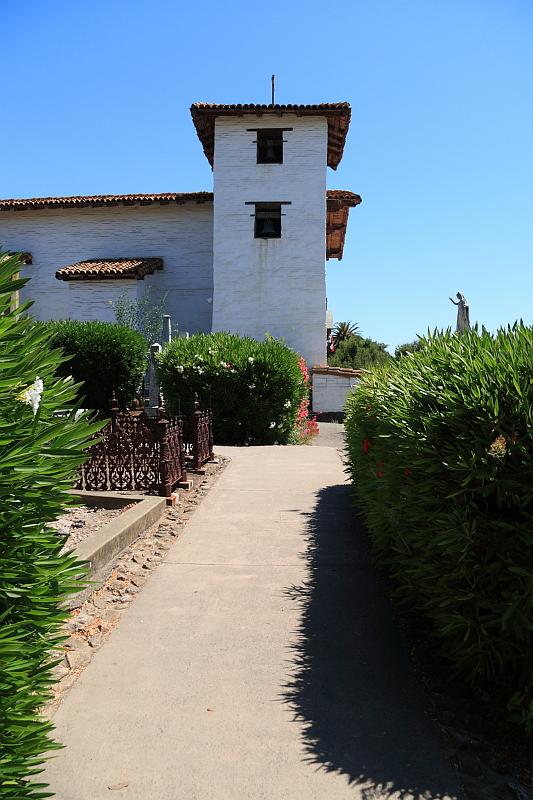 sonoma14.JPG - View of the mission.