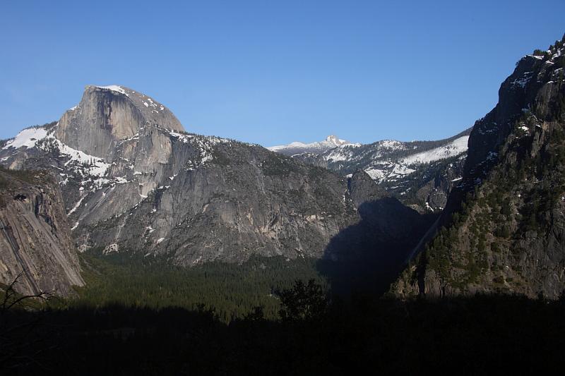 yosemite2010_212.JPG - Another view of Half dome.