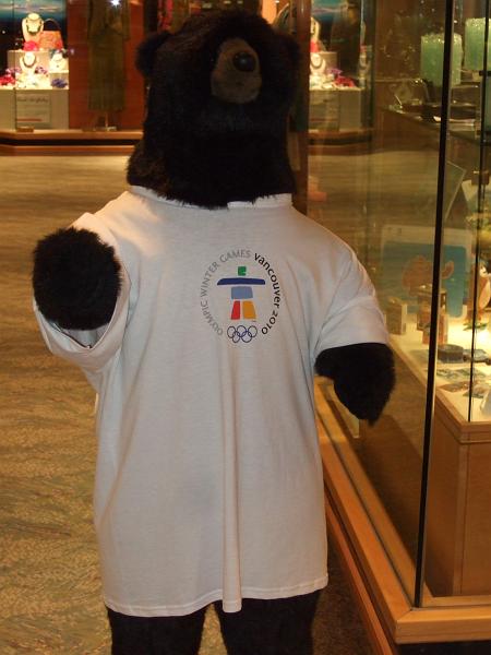 alaska815.JPG - Vancouver.  Apparently Canada is a real enough country that they are getting the winter Olympics.  Eventually they might get the real Olympics.