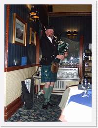 gbsi_435 * Edinburgh.    Our musical enternainment for the evening. * 800 x 1067 * (247KB)